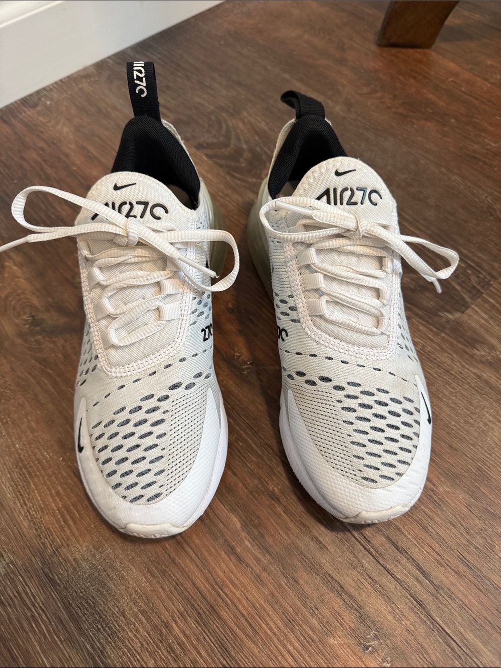 Nike Air Max 270 Sneakers — White/Black US size 6